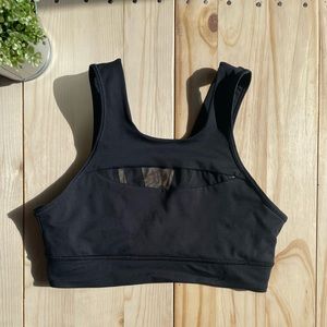 Lululemon halter neck sports bra